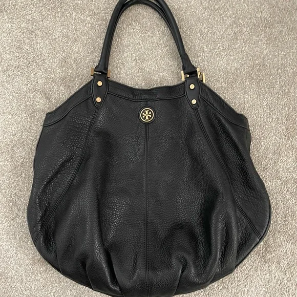 トリバーチ　TORY BURCH DAKOTA HOBO Tory Burch | Bags | Tory Burch Dakota Hobo | Poshmark